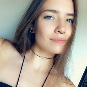 Meet your Posher, Gabrielle